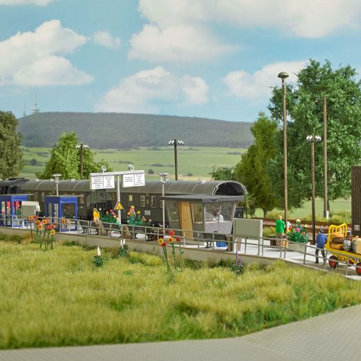 Busch 1957 Bahnsteig mit Rampe (Spur H0)