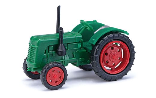 Busch 211006710 Traktor Famulus, Grün, N (Spur N)