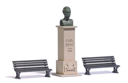 Busch 7732 Carl Benz Statue H0 (Spur H0)