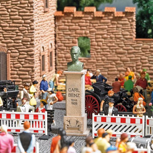 Busch 7732 Carl Benz Statue H0 (Spur H0)