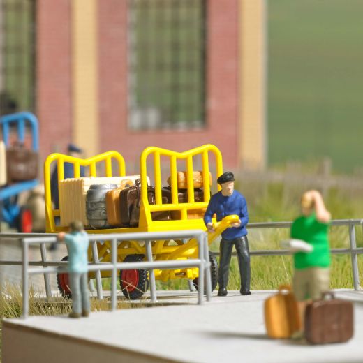 Busch 79911 Action Set: Startbereit (Spur H0)