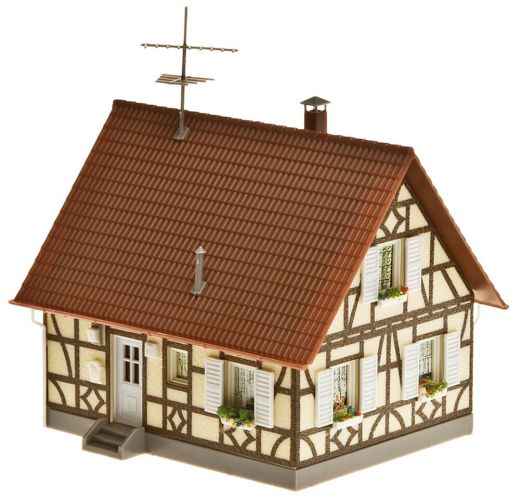 Faller 130221 Einfamilienhaus mit Fachwerk (Spur H0)