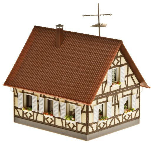 Faller 130221 Einfamilienhaus mit Fachwerk (Spur H0)