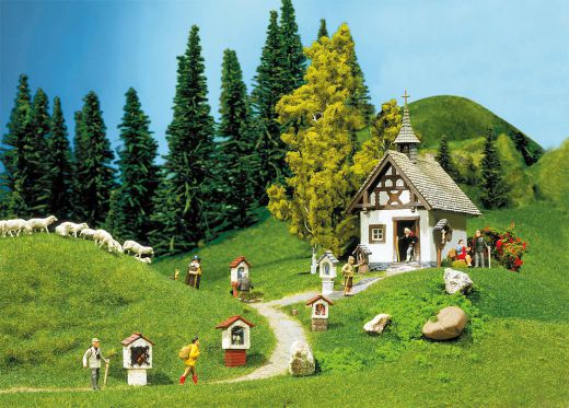 Faller 130235 Kapelle mit Wegkreuzen (Spur H0)