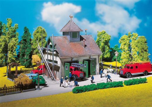 Faller 130268 Ländliches Feuerwehrhaus (Spur H0)