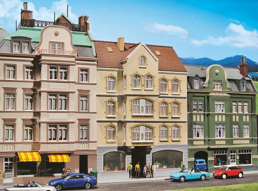 Faller 130447 Stadthaus mit Kneipe (Spur H0)