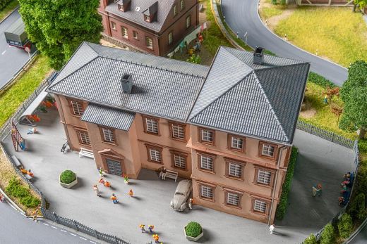 Faller 130784 Waldorfschule (Spur H0)