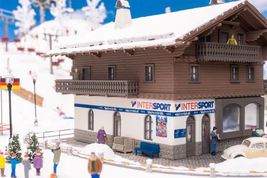Faller 191845 Skigeschäft INTERSPORT (Spur H0)