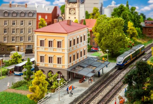Faller 212119 Bahnhof Rothenstein (Spur N)