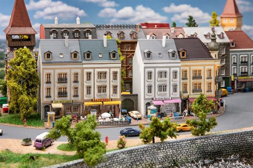 Faller 231723 Stadthäuserzeile Schubertstra (Spur N)