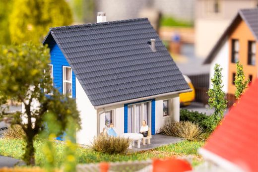 Faller 232146 Einfamilienhaus, blau (Spur N)