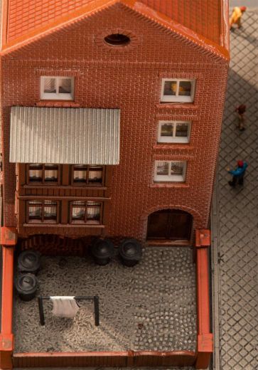 Faller 232335 Altstadthaus mit Zigarrenlade (Spur N)