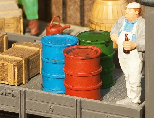 Faller 333203 2 Ölfässer + Ölkanne (Spur G)