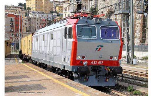 Hornby HR2797 FS, E-Lok E.652 087 rot/silber MERCITAL (Spur H0)