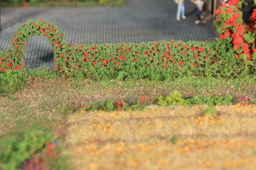 Heki 11811 2 flexible Rosenhecken 14 x 7 mm, je 50