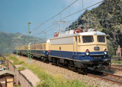 Märklin 30391 E-Lok E 10.12 DB (Spur H0)