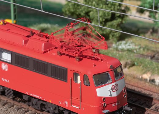Märklin 37019 E-Lok BR 110.3 DB (Spur H0)