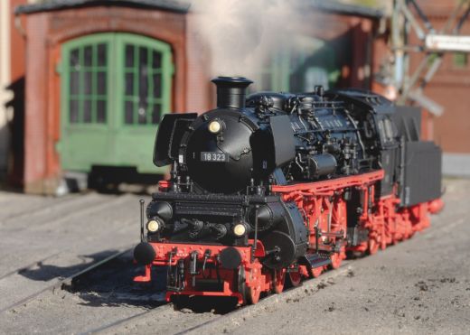 Märklin 38323 Dampflok Br 18 328 DB EP III (Spur H0)