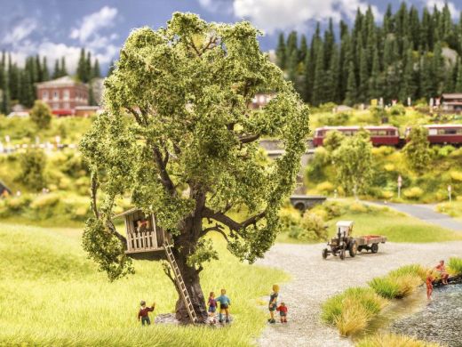NOCH 21765 Baum mit Baumhaus (Spur H0)