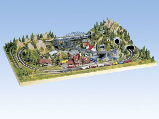 NOCH 85880 Fertiggelände Cortina (Spur Z Miniclub)