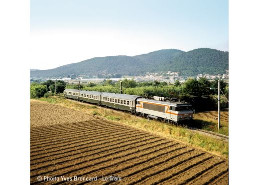 TRIX T15502 Schnellzugwagen-Set SNCF (Spur N)