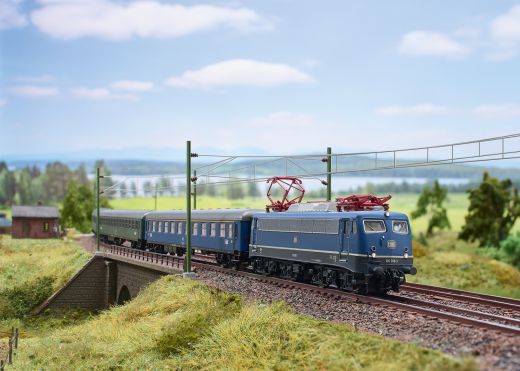 TRIX T16268 E-Lok BR 110 DB (Spur N)