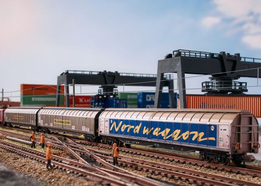 TRIX T18297 Großraum-Schiebew.-Set MHI (Spur N)