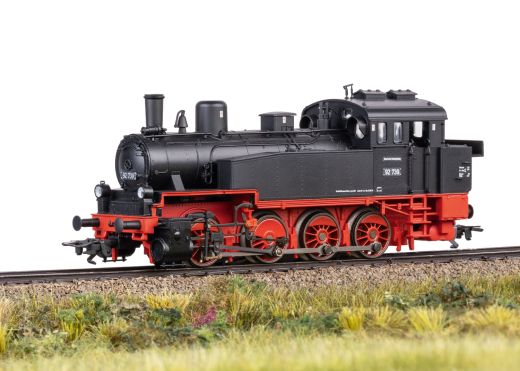 TRIX T22993 Dampflok 92 739, Meiningen (Spur H0)