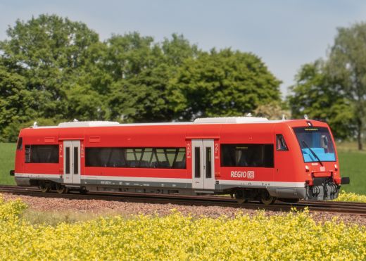 TRIX T25965 Dieseltriebwagen BR 650 DB (Spur H0)