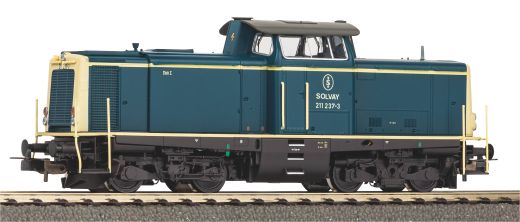 PIKO 52330 Diesellok BR 211 Solvay V + DSS PluX22 (Spur H0)