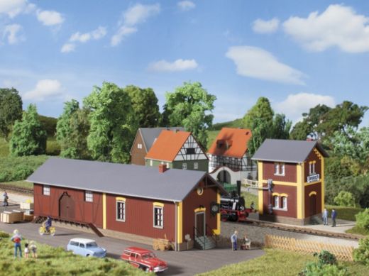 Auhagen 11435 Bahnhof Steinbach mit Wasserh (Spur H0)
