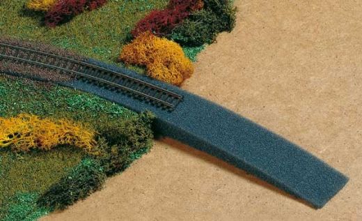 Auhagen 43585 Bahndammauffahrt - Schaumstof (Spur TT)