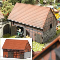 Busch 1506 Scheune mit kleinem Stall H0 (Spur H0)
