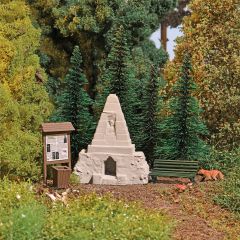 Busch 1861 Obelisk im Wald H0 (Spur H0)