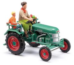 Busch 40071 Kramer K11 Bäuerin m.Kind (Spur H0)
