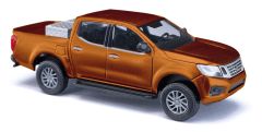 Busch 53720 Nissan Navara mit Alukiste, G (Spur H0)