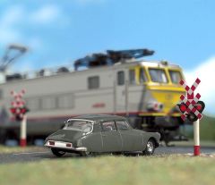 Busch 5968 Bahnübergang Belgien H0 (Spur N)