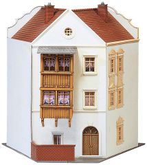 Faller 130452 Winkel-Stadthaus mit Malerger (Spur H0)