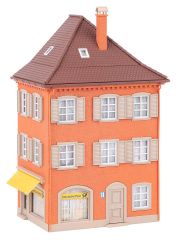Faller 130617 Eckhaus mit Post (Spur H0)