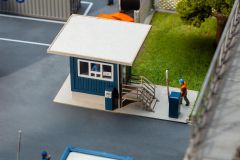 Faller 130626 Pförtnerhaus mit Dachüberstan (Spur H0)