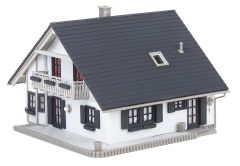 Faller 130640 Saniertes Einfamilienhaus (Spur H0)