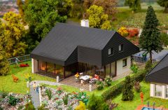 Faller 130643 Architektenhaus mit Plattenda (Spur H0)