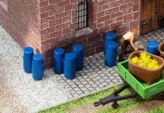 Faller 180970 9 Plastikfässer (Spur H0)
