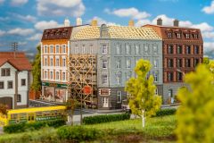 Faller 232166 Stadteckhaus im Umbau (Spur N)