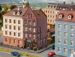 Faller 232334 Altstadthaus mit Bar (Spur N)