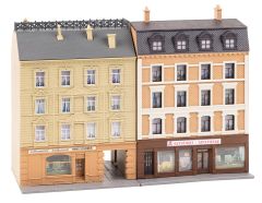 Faller 232384 Stadthäuser mit Apotheke und (Spur N)