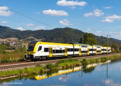 Märklin 38463 E-Triebzug Desiro HC bwegt (Spur H0)
