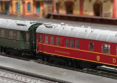 Märklin 42530 Schnellzug-Speisewagen DB (Spur H0)