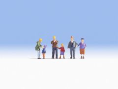 NOCH 15930 Familie Meier im Winter (Spur H0)