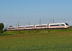 TRIX T23971 Ergänzungs-Set zum ICE 4 DB A (Spur H0)